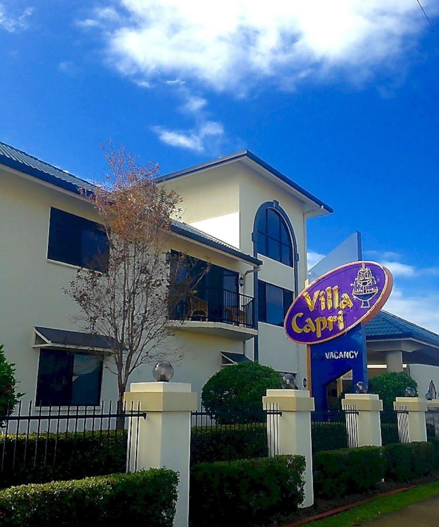 Villa Capri Motel Rockhampton Exterior photo